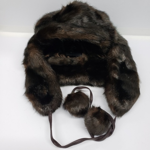 Womens Dark Brown  Faux Fur Quality Made Hat With Ear Flaps Ties And Pom Poms - Picture 1 of 3